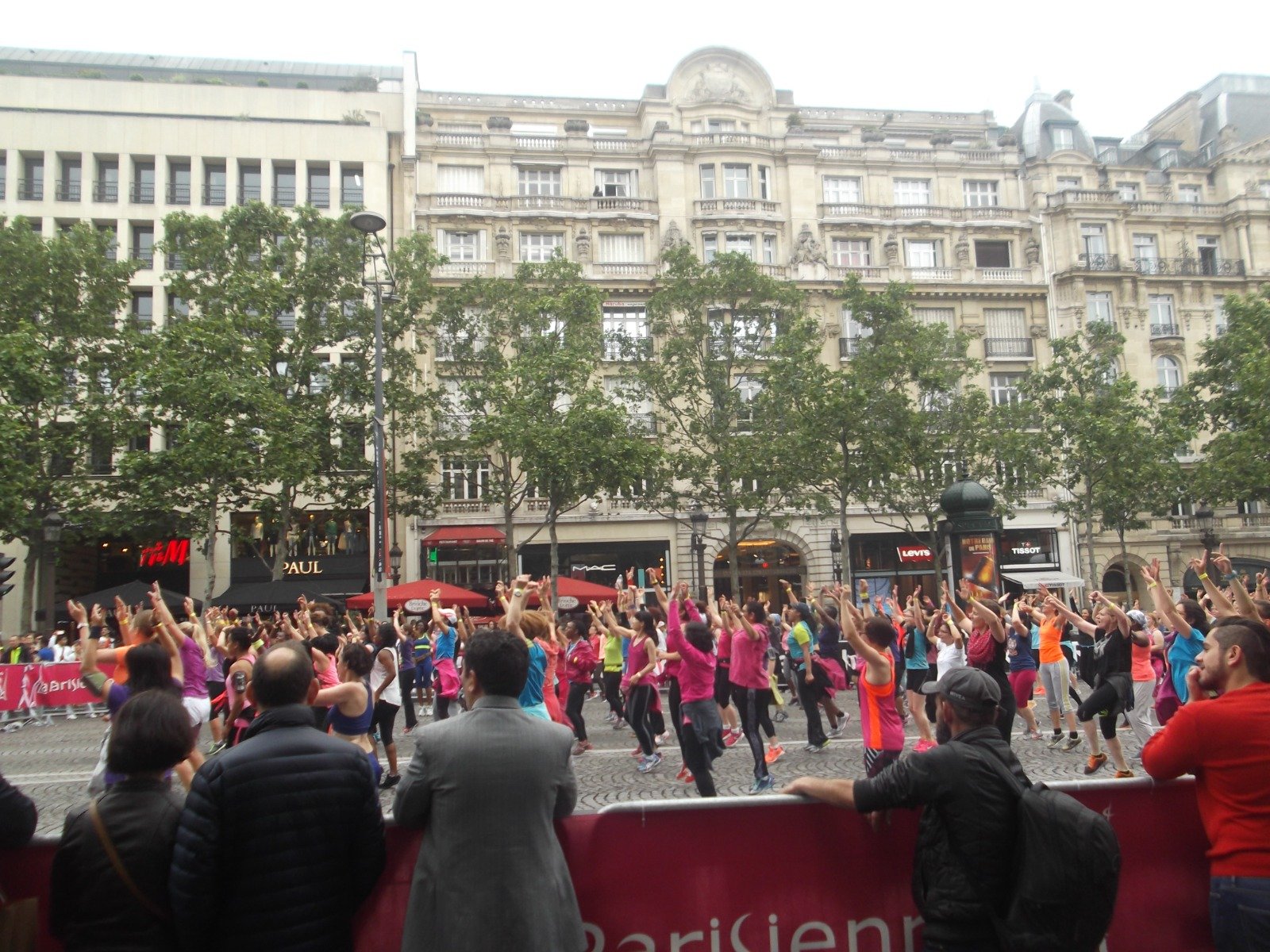 Kurumumuzdan Kareler